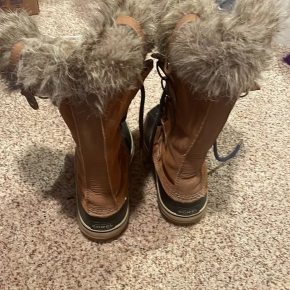 SOREL woman’s snowboots - Picture 6 of 14